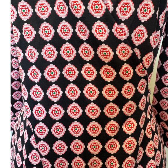Diane Von Furstenberg 100% Silk Classic Medallion Print Wrap Dress Size 14 - Picture 6 of 9